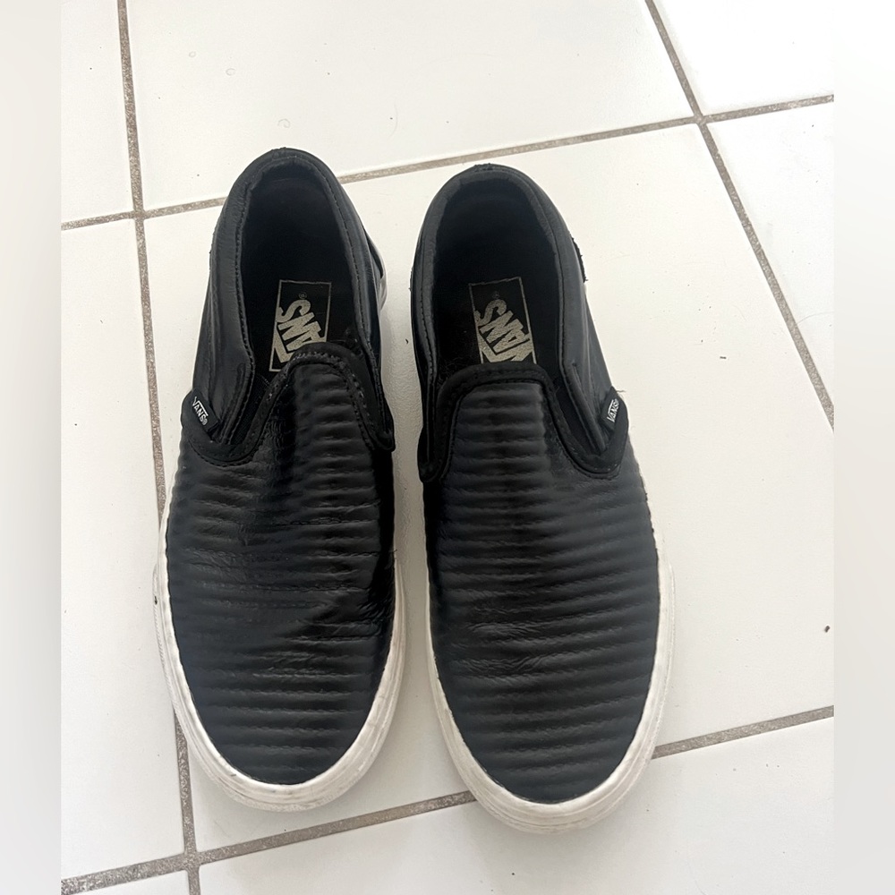 Black Vans